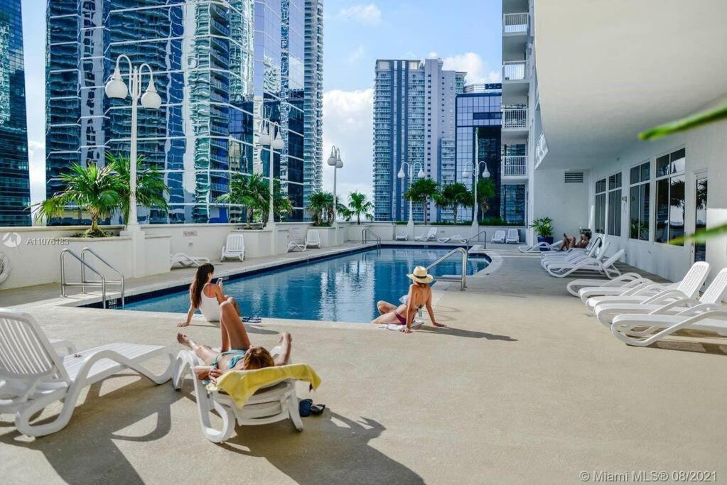 Ocean View 35Th Floor, In The Heart Of Miami Exterior foto
